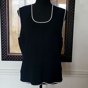 BCBGMAXAZRIA Women's Square-Neck Ribbed Sleeveless Sweater Sz XL